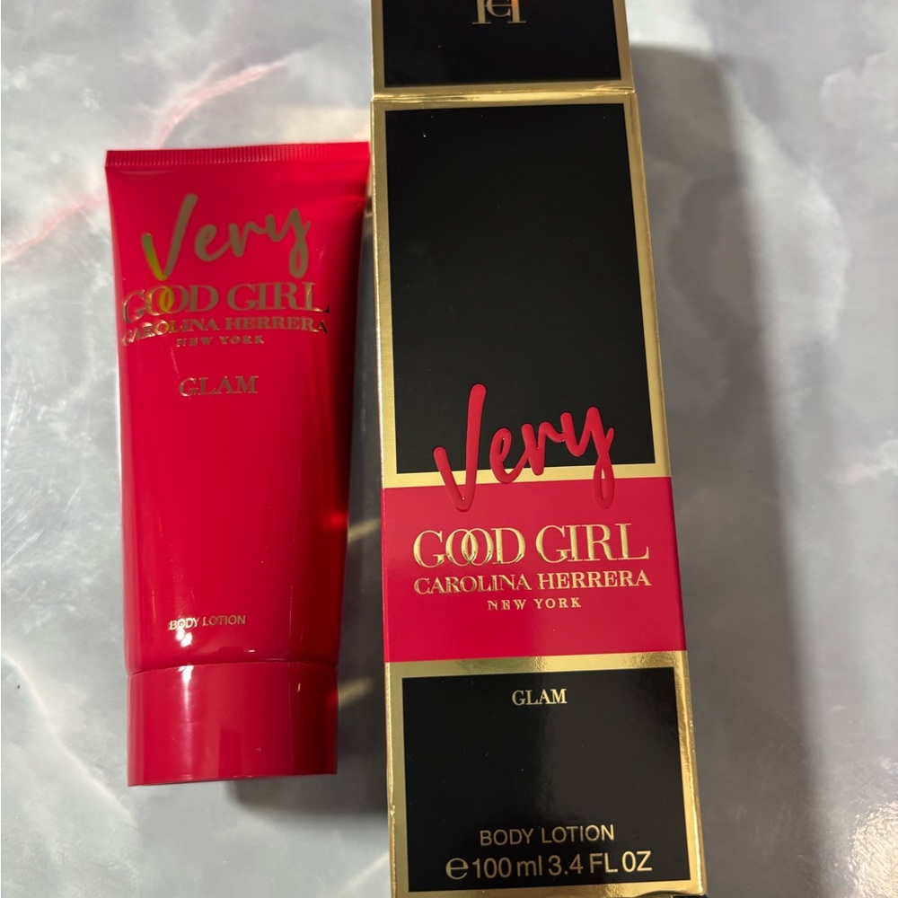Mixed Makeup Bundle - Picture 13 of 16